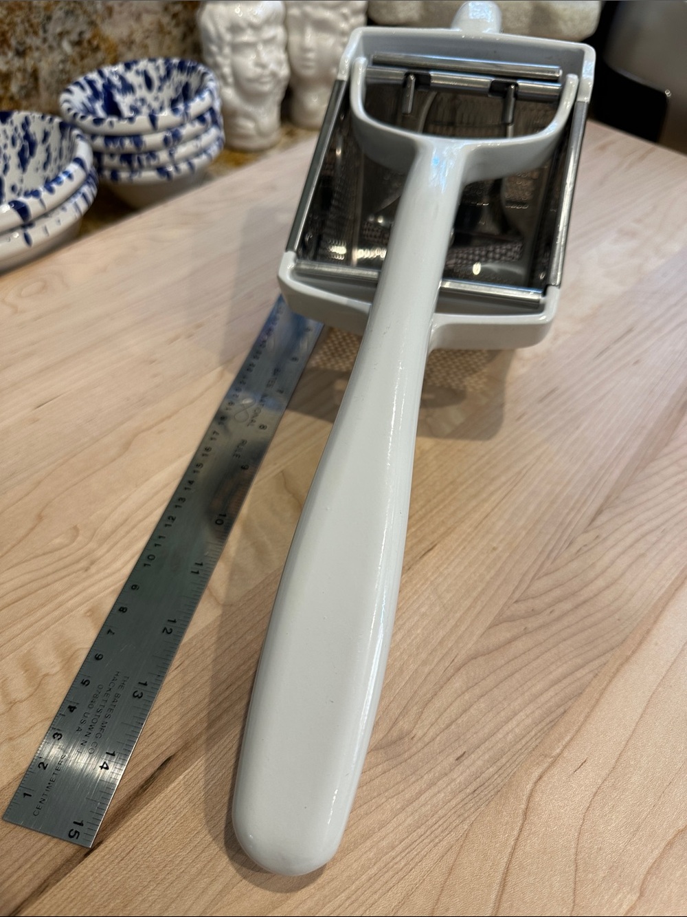 Norpro Deluxe Jumbo Potato Ricer - Picture 4 of 10